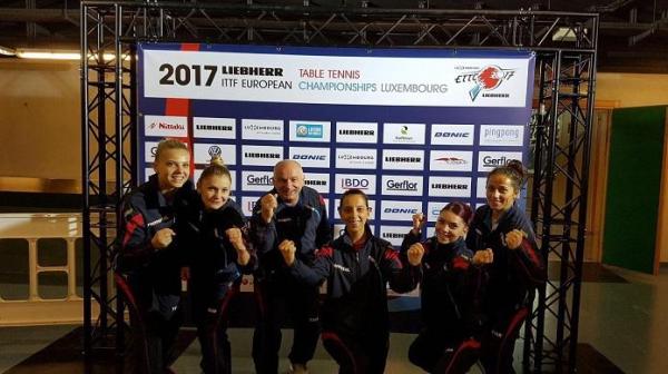 Echipa feminină la tenis de masă a României a câştigat titlul european