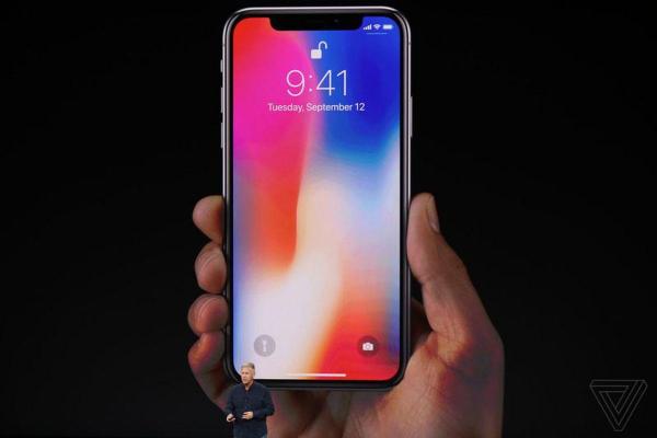 INEDIT! Care este de fapt COSTUL noului smartphone iPhone X, vândut de Apple cu aproape 1000 de dolari