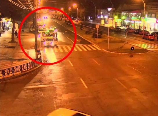 REGLARE DE CONTURI între taximetriştii din Galaţi, chiar în faţa unei secţii de Poliţie!