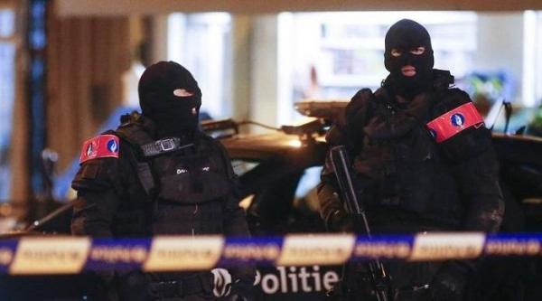 Percheziţii de amploare la Bruxelles, într-un dosar de TERORISM! Un suspect a fost reţinut la Molenbeek