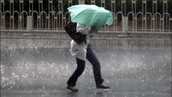 ANM a emis AVERTIZARE de fenomene METEO foarte periculoase! O furtună VIOLENTĂ va lovi în scurt timp două judeţe