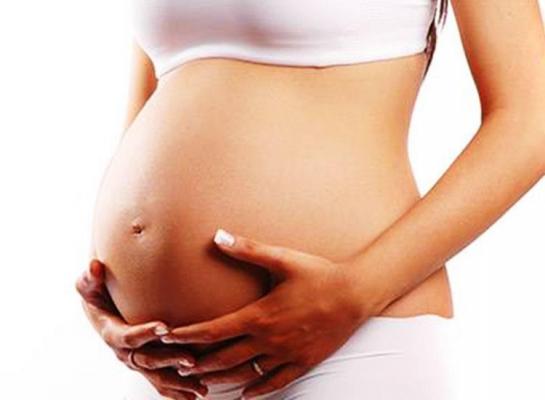 Mesaj ÎNFIORĂTOR postat pe Facebook de o tânără ÎNSĂRCINATĂ: 'Voi avorta chestia asta din mine, dacă nu...'