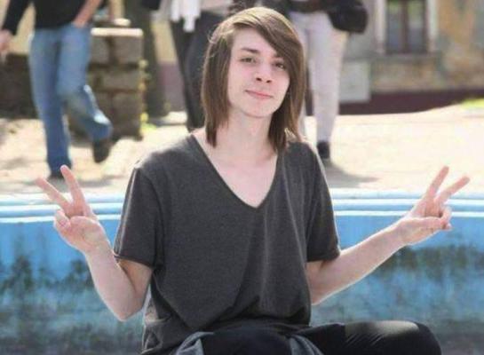 Mesaje SFÂŞIETOARE postate de prietenii tânărului decapitat de tren: 'Ţi-am văzut bunătatea în suflet! Adio!'