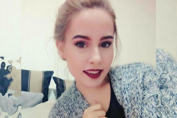 O româncă de 19 ani a murit într-un groaznic accident rutier în Londra: 'Ne simţim goi! Toată lumea o iubea!' - GALERIE FOTO