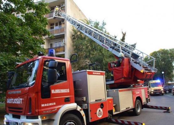 Depresie FATALĂ, familie DECIMATĂ. Un tată şi-a otrăvit copilul, apoi s-a spânzurat, iar soţia lui şi-a luat viaţa