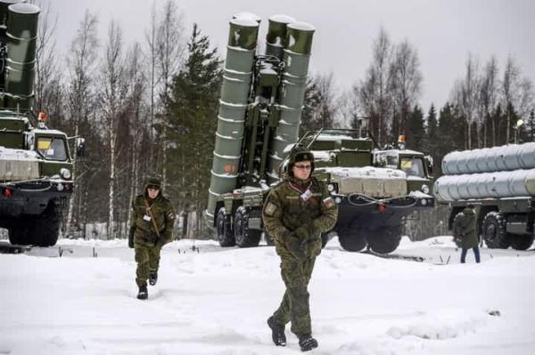 Rusia a amplasat un nou sistem aerian S-400 Triumph în Crimeea