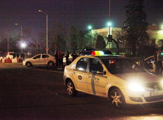 Război sângeros între taximetriși și șoferii Uber în Timișoara. Mascații au intervenit pentru stoparea violențelor (Video)