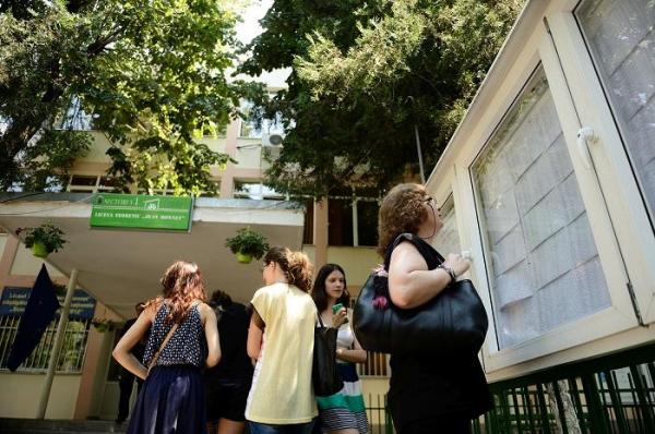 Evaluarea națională clasa VIII 2018. Când au loc simulările și când încep înscrierile