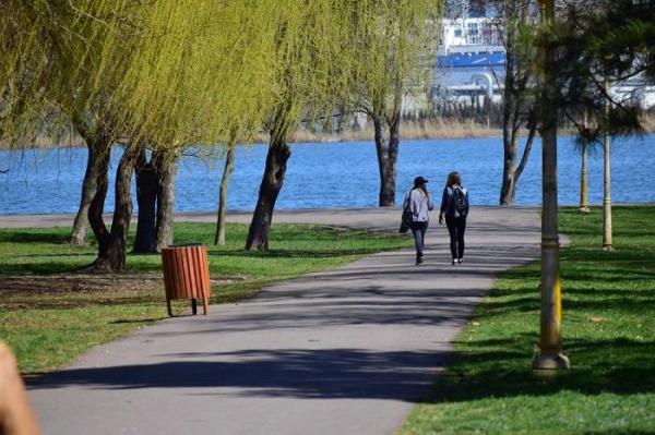 Încă un weekend de primăvară! Sfârşitul săptămânii vine cu maxime de 15 grade în mai multe zone ale ţării