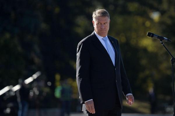 Iohannis la ceremonia de la Mormântul Eroului Necunoscut