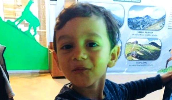 Un copil de doi ani din Galaţi a dispărut în timp se plimba cu bona
