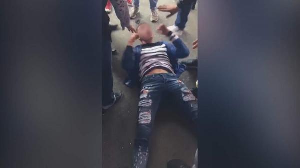 Momentul în care șoferul drogat de la mall-ul din Brăila a fost prins: ”Trebuie să curgă sânge în țara asta” (Video)