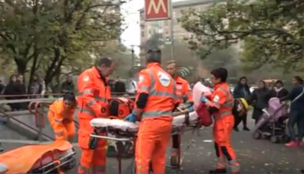 Accident la metroul din Milano