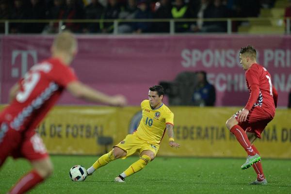 Fază din meciul România - Lituania