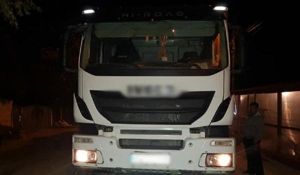 Camionul care a lovit fetița în accidentul din Brezoaele, Dâmbovița