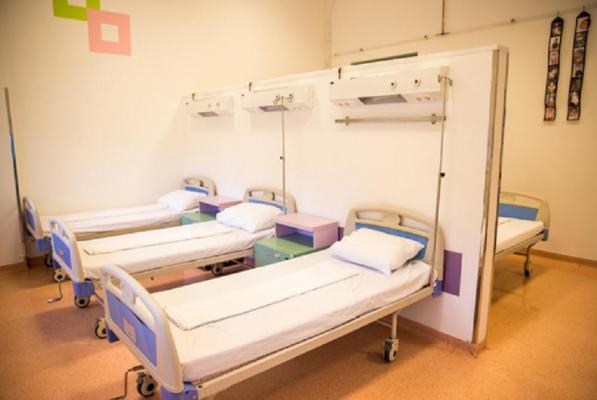 Începând de mâine nu se mai fac internări la Maternitatea Giulești