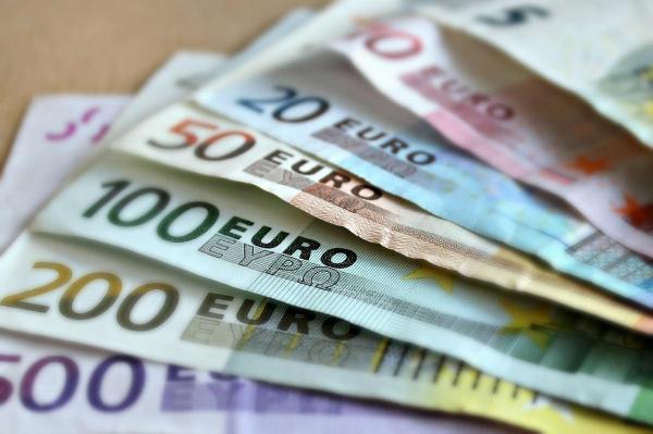 Cursul euro-leu anunțat de BNR