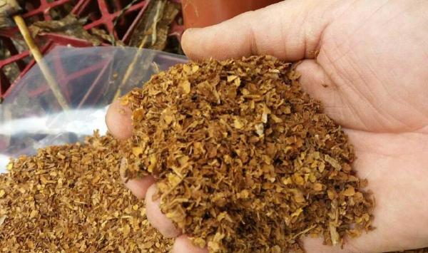 Un tânăr din Alba a făcut aproape o jumătate de milion de euro vânzând ilegal tutun pe internet