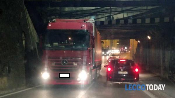 Şoferul român a blocat tot traficul