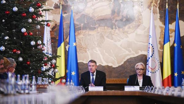 Klaus Iohannis vorbește în deschiderea ședinței Guvernului Dăncilă