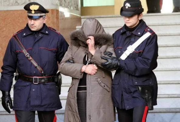 Românca de 46 ani care și-a bătut soţul italian timp de mai multe luni nu mai are voie să se apropie de el