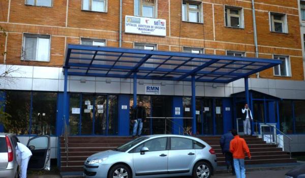 Mort plimbat toată ţara cu maşina de un prieten care a promis să îl ducă acasă