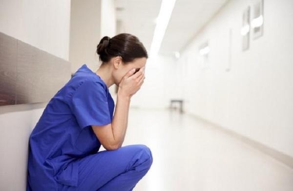 Doctorii botoşăneni, uluiţi de moartea fulgerătoare şi bizară a unei fete de 16 ani. Medicii, şocaţi de reacţia părinţilor, care nu le-au spus ce s-a întâmplat