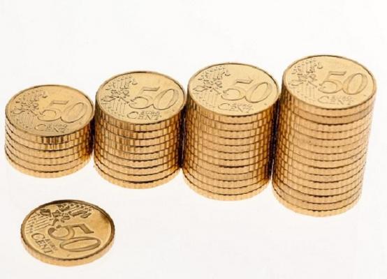 Curs BNR: Leul devine tot mai puternic în faţa Euro, moneda scade sub 4,66 lei