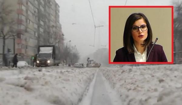 Meteorologii explică de ce se închid şcolile în Bucureşti: temperaturi de minus 19 grade, ninsoare şi viscol în zilele următoare