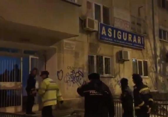 Tragedie în Capitală! O tânără moldoveancă a murit după ce a căzut de la etajul 6 al unui bloc. Prietenul ei este audiat de polițiști (Video)