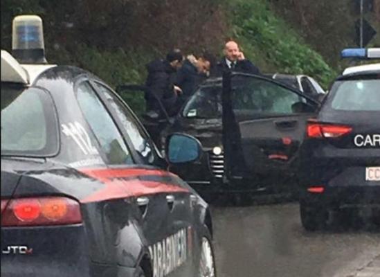 Alertă în Italia! Mai mulţi imigranţi au fost împuşcaţi pe străzi, la Macerata. Primar: "Rămâneţi în case, să nu se mişte nimeni!" (Imagini dramatice)