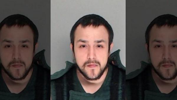 Atac armat în timpul unei slujbe religioase în SUA. Unul dintre enoriași a scos un cuțit și a înjunghiat patru oameni