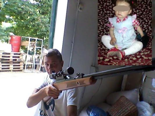Tânărul împuşcat în cap de un poliţist la Vaslui a lăsat în urma lui o orfană de câţiva anişori. Unde se ducea când a fost ucis