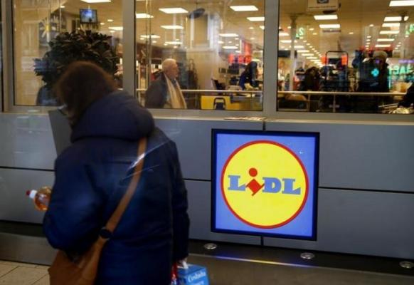 Lidl retrage un produs de pe rafturile magazinelor din România, după ce s-a descoperit că era infectat cu Salmonella