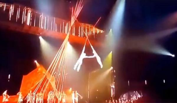 Moment şocant pe scena Cirque du Soleil! Un acrobat cade şi moare în timpul spectacolului, în faţa a mii de spectatori (Video)