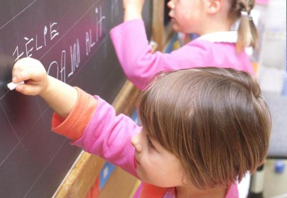 Vacanţa de primăvară pentru elevi şi preşcolari. Când se vor întoarce la şcoală