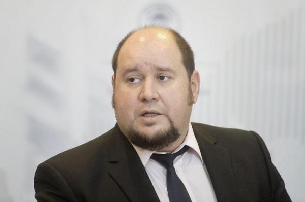 Şeful DIICOT le-a cerut procurorilor anticorupţie să vadă dosarul în care este vizat de DNA