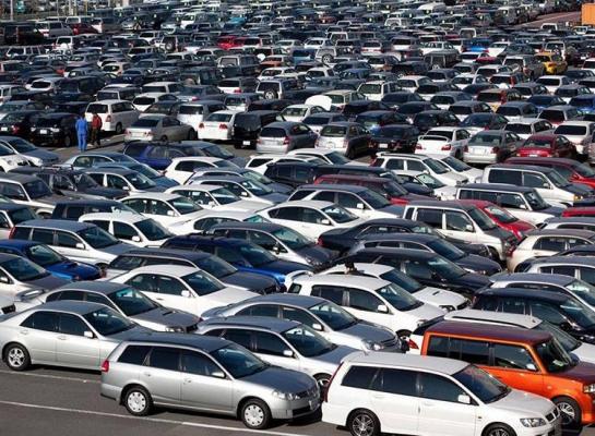 Un şofer din Oradea a creat isterie pe Facebook după ce a anunţat că i-a fost furată maşina: 'Scuze, era parcată pe alt rând'