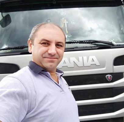 Şofer de TIR din Târgu Jiu, mort într-un accident cumplit în Germania. Bărbatul a fost izbit puternic de un TIR condus de un alt român