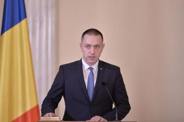 Ministrul Mihai Fifor a mers în vizită la baza militară din Kandahar