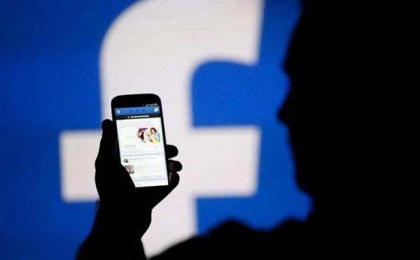 Facebook a închis sute de pagini operate de o agenţie rusă pentru a influenţa alegerile din mai multe ţări