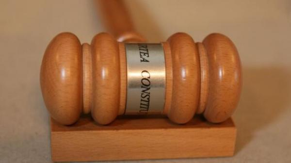 PNL a contestat la Curtea Constituţională înfiinţare a Comisiei speciale pentru legile securităţii naţionale