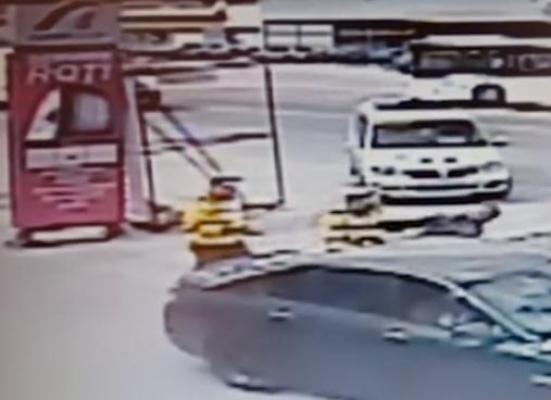 Şoferul argeşean bătut de un poliţist la un control de rutină şi condamnat la închisoare pentru ultraj a fost achitat