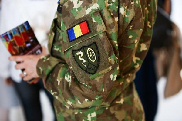Recrutări în Armată 2018. MApN anunţă 3.400 de posturi disponibile. Cât câştigă un rezervist voluntar