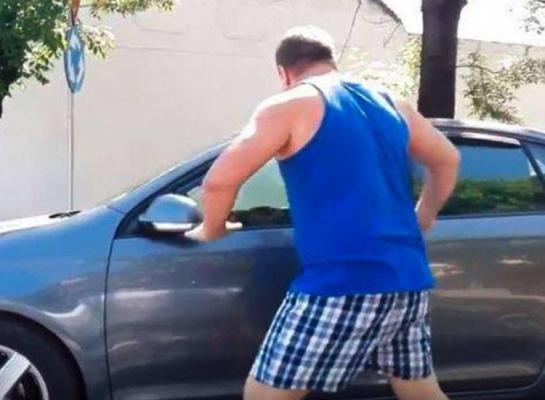 Scandal în trafic între un taximetrist furios şi un şofer din Timişoara