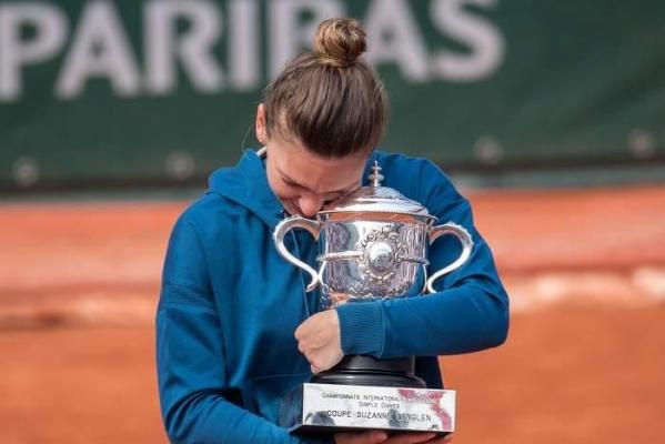 Fanii români au scris istorie la Roland Garros. Organizatorii au anunțat că niciodată în istorie nu s-a mai întâmplat asta (Video)