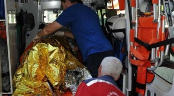 Un ieşean a vrut să-i dea foc soţiei, a stropit-o cu benzină, dar când a aruncat chibritul femeia s-a ferit şi a ars el