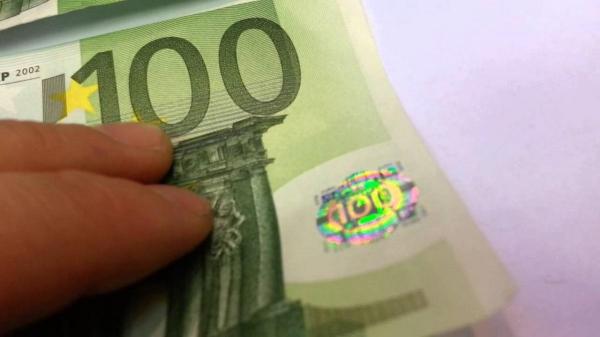 Interlopi din clanul Gruia au introdus în ţară sute de bancnote falsificate în Bulgaria