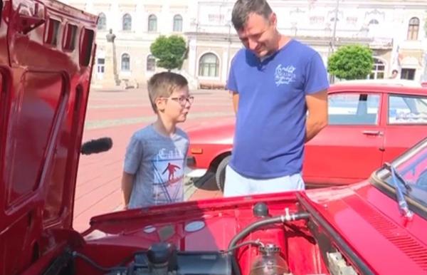 Dacii mai vechi de 30 de ani au fost expuse pe străzile TImişoarei