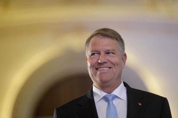 Klaus Iohannis a fost invitat de regina Elisabeta a II-a la Palatul Buckingham, la aniversarea prințului Charles
